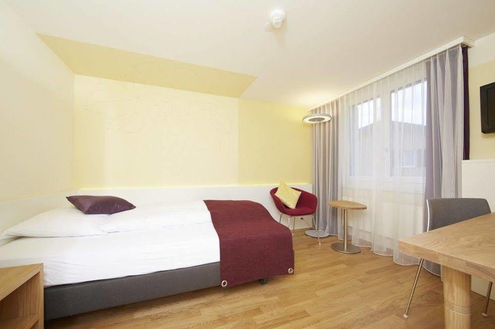 Hotel Restaurant Rebstock Wolhusen Bagian luar foto